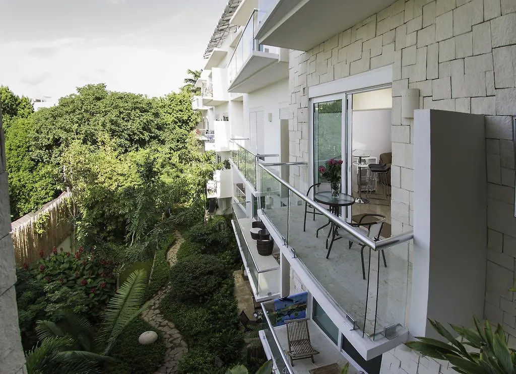 Papaya 15 By Kamuvan Apartment